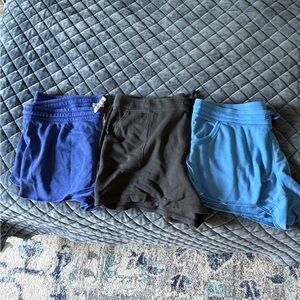 Old Navy Blue and Black Casual Shorts size xl.